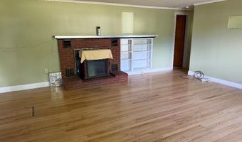 21 Hillside Ave, Ashland, NH 03217