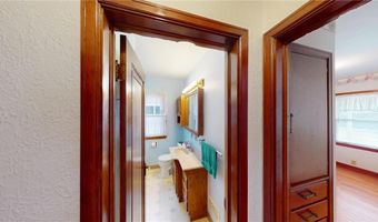1314 Dunham St, Albert Lea, MN 56007