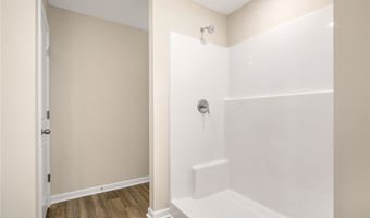 97 Coachman Ln, Autryville, NC 28318