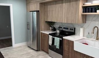 121-123 Aptos Beach Dr, Aptos, CA 95003
