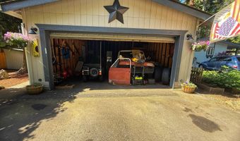 32700 SE LEEWOOD Ln 102, Boring, OR 97009