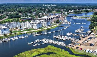 1 Indian Neck Ave 4, Branford, CT 06405