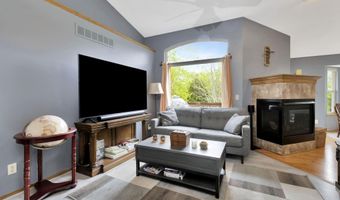 2528 N Fieldstone St, Andover, KS 67002