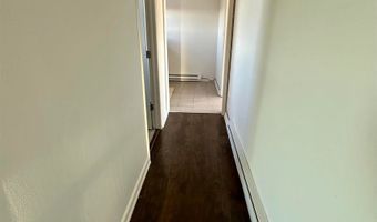 37 N Massachusetts Ave Ave, Atlantic City, NJ 08401