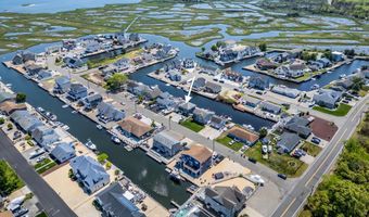 212 Cypress Dr, Bayville, NJ 08721
