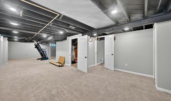 6796 Norwood Ave, Allen Park, MI 48101