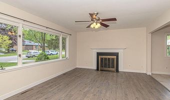 1516 Arborview Blvd, Ann Arbor, MI 48103