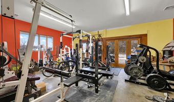 8272 WOODBINE Rd, Airville, PA 17302