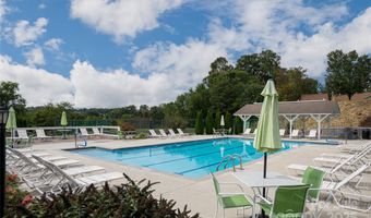 4805 Breakers Ln, Asheville, NC 28806