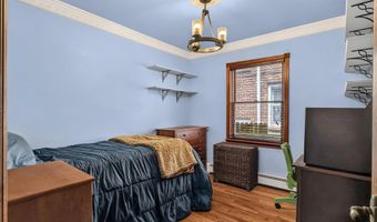 82 W 34TH St, Bayonne, NJ 07002