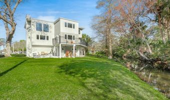 415 SEMINOLE Rd, Atlantic Beach, FL 32233