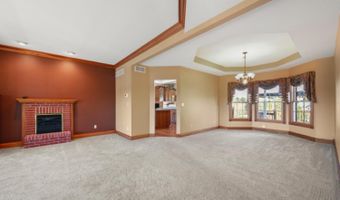 6040 Eden Dr, Aurora, IN 47001