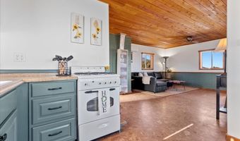 4 Camp Bonanza Rd, Cold Creek, NV 89124