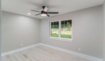 826 Long Mill Rd, Athens, TN 37303
