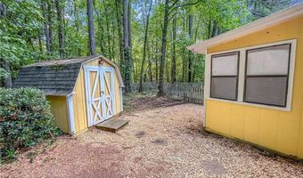 2251 Salt Springs Pl, Austell, GA 30168