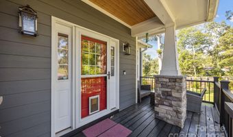 2 Wood Path Ln, Arden, NC 28704