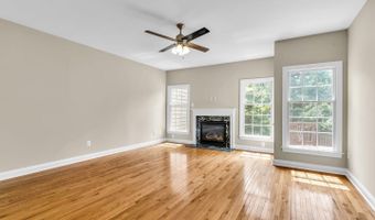 42985 PASCALE Ter, Ashburn, VA 20148