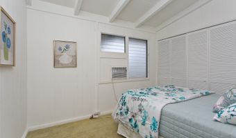 99-776 Aliipoe Dr, Aiea, HI 96701