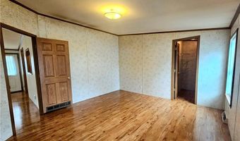 26 Kelly Ln, Coventry, RI 02816