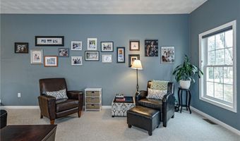 394 Westmoreland Ln, North Kingstown, RI 02852