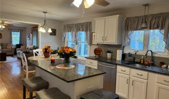 2212 Phenix Ave, Cranston, RI 02921