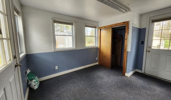 50 Holiday Ln, Standish, ME 04084