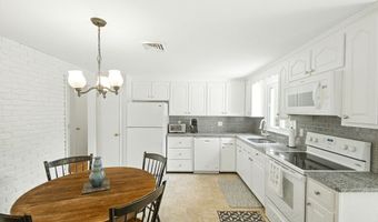 5 Brookside Cir, Acton, MA 01720