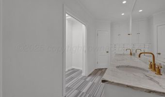 2411 S Lipscomb St, Amarillo, TX 79109