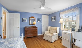 37 Seaview Ave, Branford, CT 06405