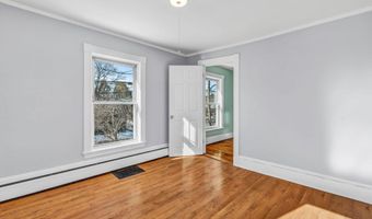 327 Essex St, Bangor, ME 04401