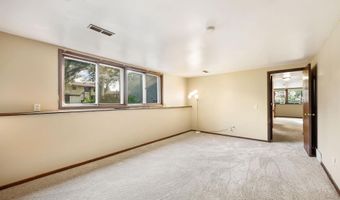 5222-5224 Piccadilly Dr, Madison, WI 53714