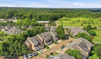 15 Charleston Cir, Brandon, MS 39047