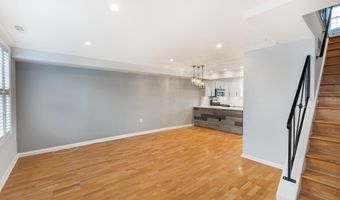 3733 JASON Ave, Alexandria, VA 22302