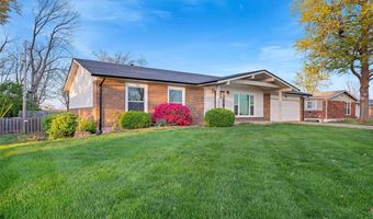 109 Timka Dr, Ballwin, MO 63011