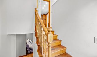 164 E Hill Rd, Brookfield, VT 05036