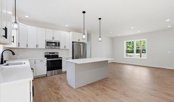 852 Stony Mountain Rd, Albrightsville, PA 18210
