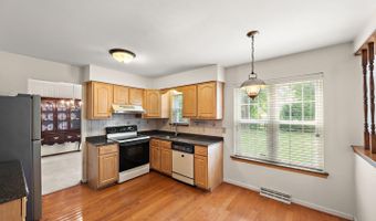 8 SIGNAL HILL Dr, Hockessin, DE 19707