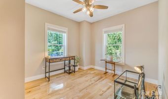 11 May St, Asheville, NC 28803