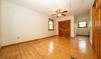 75 Three Rod Rd, Alden, NY 14004