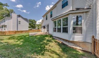 13153 Barrett Meadows Dr, Des Peres, MO 63021