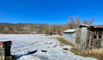 6033 Siemon Rd, Batesville, IN 47006