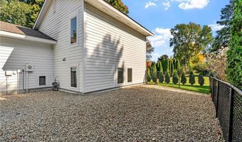 5324 Lake Ave NE, Albertville, MN 55301