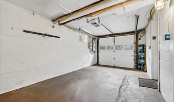 5735 BRADLEY Blvd, Bethesda, MD 20814