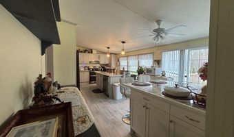 5 Freedom Ln, Belfast, ME 04915