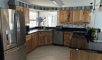 24505 SNAIL Rd, Astor, FL 32102