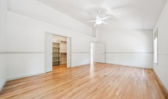 20707 YUKON St, Aurora, OR 97002