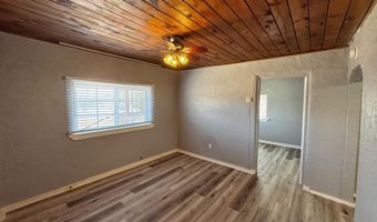 426 Headingly Ave NW A, Albuquerque, NM 87107