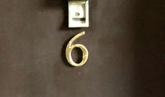 14 STONEHENGE Cir #6, Baltimore, MD 21208