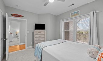108 Pelican Dr B, Atlantic Beach, NC 28512