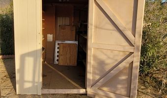 9732 2nd St, Chloride, AZ 86431
